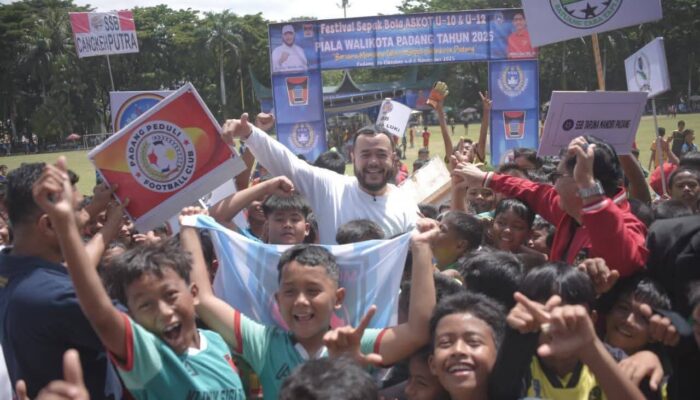 120 Tim SSB se-Kota Padang Bersaing di Festival Piala Wali Kota Padang