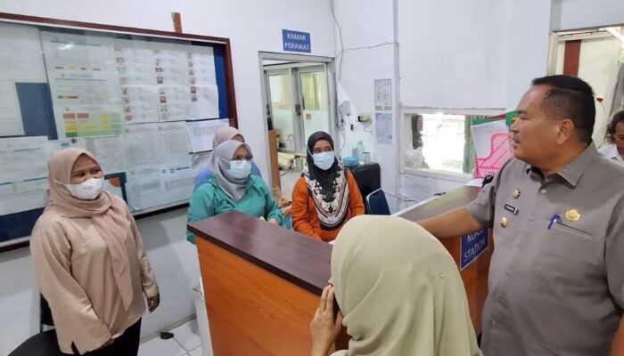 Pastikan Pelayanan dan Fasilitas Terpenuhi, Wali Kota Pariaman Yota Balad Tinjau RSUD Sadikin