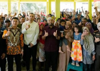 Dorong Percepatan Pembangunan, Bupati Sijunjung Gandeng DPR RI Tinjau Transmigrasi Padang Tarok