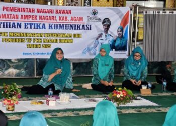 Ketua TP-PKK Agam Beri Pelatihan Etika Komunikasi untuk PKK Nagari Bawan