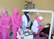 HKGB Ke-73 Tahun 2025, Bhayangkari Pasbar Gelar Pemeriksaan Kesehatan Gratis dan Santuni Anak Yatim