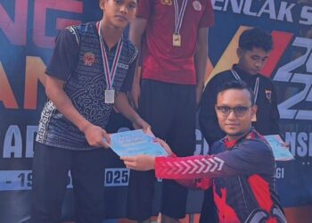 Mahasiswa UM Sumatera Barat Raih Medali Perak Kejuaraan Pencak Silat Dang Tuanku VI