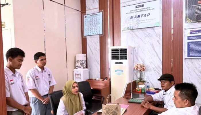 Kantah Padang Pariaman Lepas Siswa PKL SMKN 1 Bukittinggi