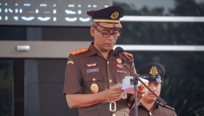 Kajati Sumbar Sebagai Inspektur Upacara di Hari Sumpah Pemuda