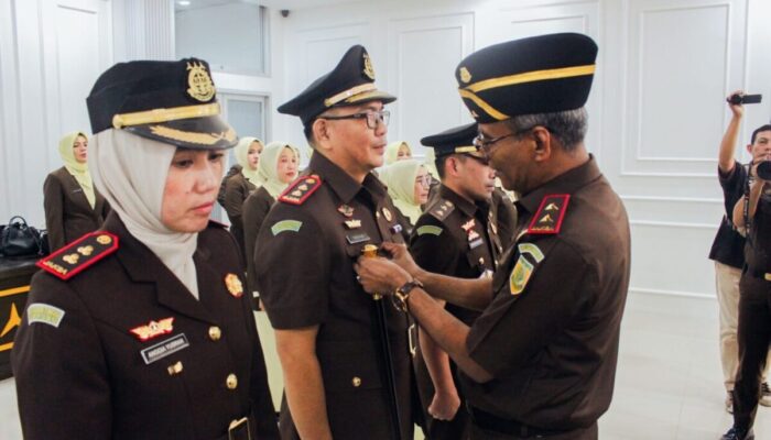 Mohd. Radyan Resmi Dilantik sebagai Kepala Kejaksaan Negeri Pesisir Selatan