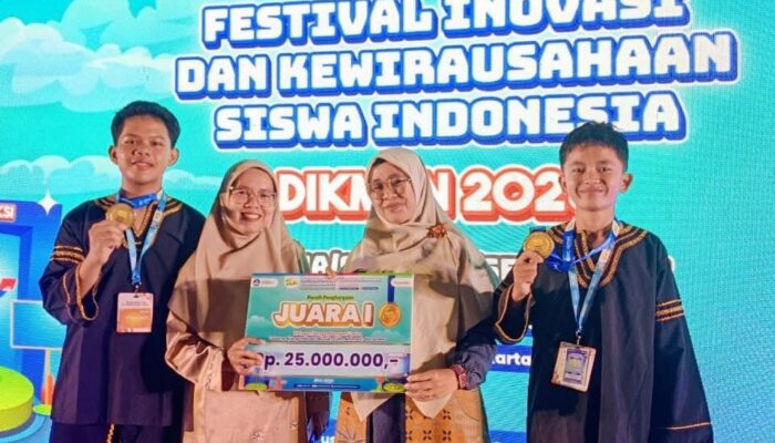 SMAN 3 Painan Juara I Nasional FIKSI 2025, Angkat Budaya Lokal Lewat Proyek “Nada Dari Selatan”