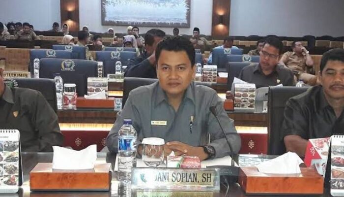Hari Santri 2025, DPRD Pesisir Selatan Tekankan Peran Vital Santri