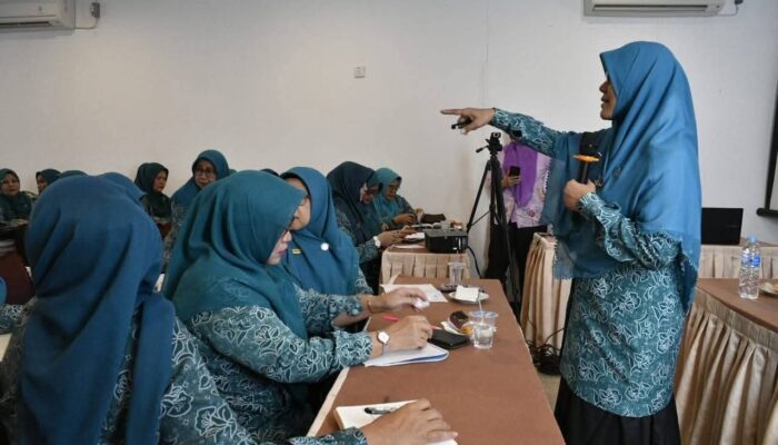 TP-PKK Sumbar Sebut Semangat Kota Padang Luar Biasa