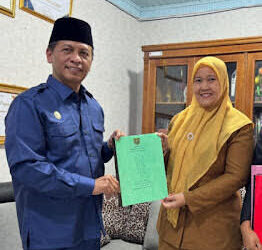 Anggota DPRD Kabupaten Agam, Syafril Dt Rajo Api, terus memperjuangkan pembangunan Base Transceiver Station (BTS) Telkomsel di Kecamatan Palupuh. IST