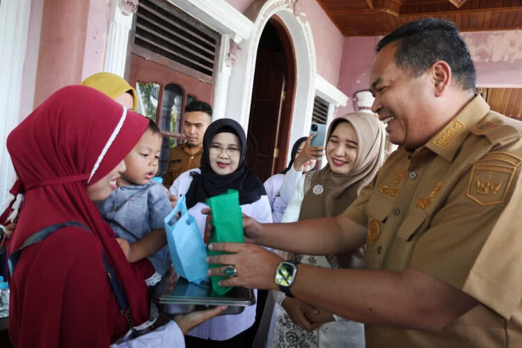 Pemerintah Kota Pariaman kembali menunjukkan komitmennya dalam memperkuat ketahanan gizi keluarga melalui peluncuran program Makan Bergizi Gratis (MBG) 3B, IST