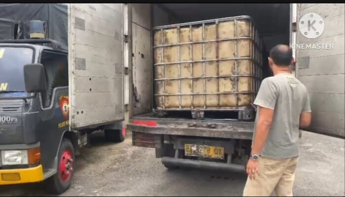 Polsek Bonjol Amankan 650 Liter Solar Bersubsidi di Pasaman