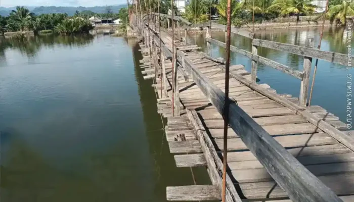 Setelah Tiga Tahun Rusak, Jembatan Gantung Padang Tae Akhirnya Diperbaiki Pemkab Pessel