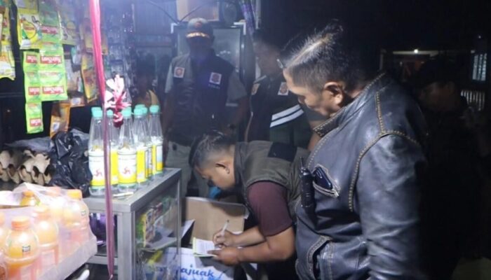 Tidak Ada Izin Edar, Minuman Beralkohol Diamankan Satpol PP Padang