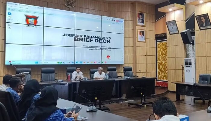 Pencari Kerja Masih Lesu, Ayo Buka Aplikasi “Padang Mobile”