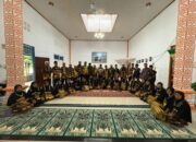 Shahibuna Umrah, Keseimbangan Nilai Spiritual dan Profesional