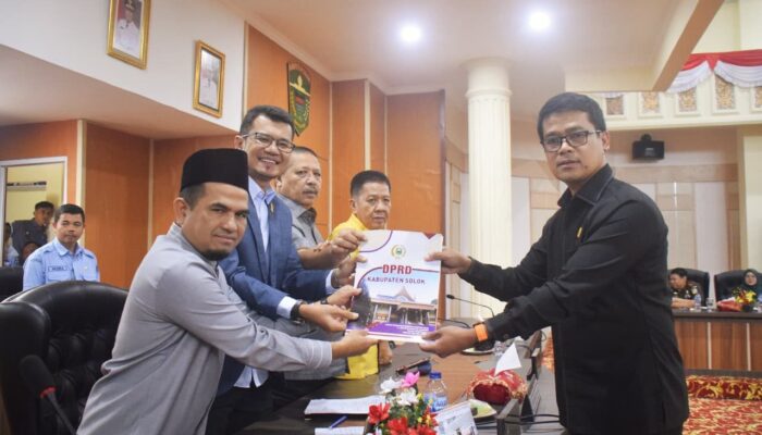 DPRD Kabupaten Solok Sahkan APBD Tahun 2026
