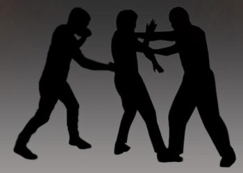 Guru Honorer SMK Negeri 7 Padang Dianiaya Empat Pria