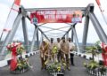 Kepala BNPB Resmikan Pembangunan Jembatan Weton Kulon yang Roboh Pascabanjir 2022