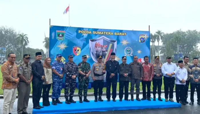 Prestasi Gemilang, Bawaslu Padang Pariaman Dinobatkan Menjadi Badan Publik Informatif Terbaik