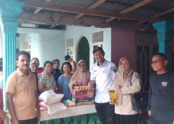 11 Rumah Hanyut, 12 Rusak Diterjang Angin, Pemkab Padang Pariaman Salurkan Bantuan Darurat di Talao Mundam