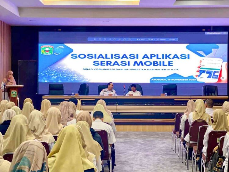 Dinas Komunikasi dan Informatika Kabupaten Solok melaksanakan kegiatan Sosialisasi aplikasi Serasi Mobile kepada seluruh perangkat daerah di lingkungan Pemerintah Kabupaten Solok. IST