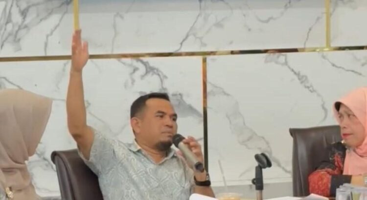 Wakil Bupati Solok, Candra, berupa mencari Solusi terkait masih adanya ruas jalan yang berada pada kawasan konservasi. IST