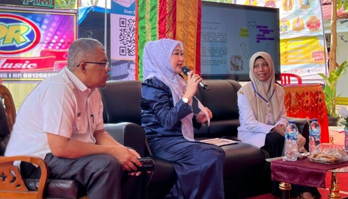 Bangun Generasi Cerdas, Lisda Hendrajoni Ajak Orang Tua Tanamkan Literasi Sejak Dini