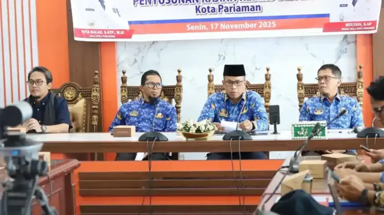 Pemerintah Kota (Pemkot) Pariaman mempertegas komitmen menjadikan mitigasi bencana sebagai dasar utama arah pembangunan daerah dalam Diskusi Publik Penyusunan Dokumen Kajian Risiko Bencana (KRB) Kota Pariaman yang berlangsung di Ruang Rapat Wali Kota Pariaman, Senin (17/11). HUMAS