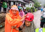 Banjir Batu Busuak, PT Semen Padang Kirim Relawan Bantu Warga Terdampak