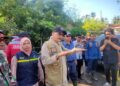 Pemkab Pessel Salurkan 7 Ton Beras untuk Korban Banjir dan Longsor, Bupati Pastikan Bantuan Tepat Sasaran