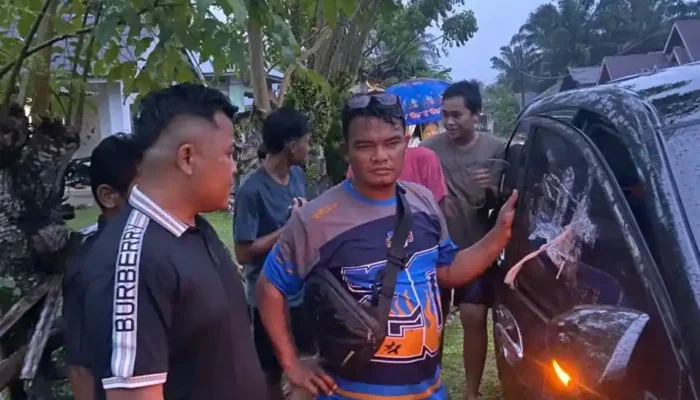 Mobil Misterius Ditemukan di Linggo Sari Baganti, Diduga Terkait Aksi Pencurian Kabel Tower di Pessel