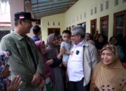 Ketua DPRD Sumbar Muhidi Beri Bantuan untuk Korban Banjir Pariaman
