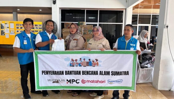 Hypermart Basko City Mall Salurkan Bantuan untuk Korban Bencana di Padang
