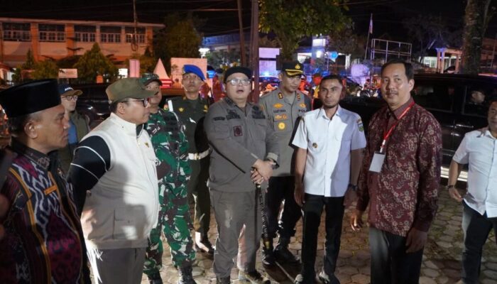 Wako Hendri Arnis Patroli Keamanan Malam Natal ke Sejumlah Gereja
