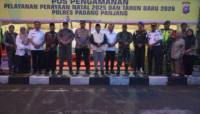 Pemko Padang Panjang dan Forkopimda Tinjau Pos Pelayanan Nataru