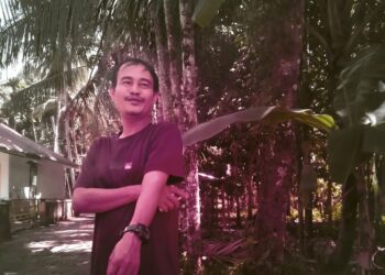 Kayu Ditebang, Banjir Menggenang