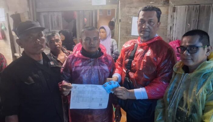 Wabup M. Iphan Tinjau Pembukaan Akses Jalan Tombang