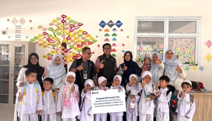 Tingkatkan Fasilitas dan Kualitas PAUD, BRI Region 3 Padang Bantu TK Mekar Sari Rp147 Juta
