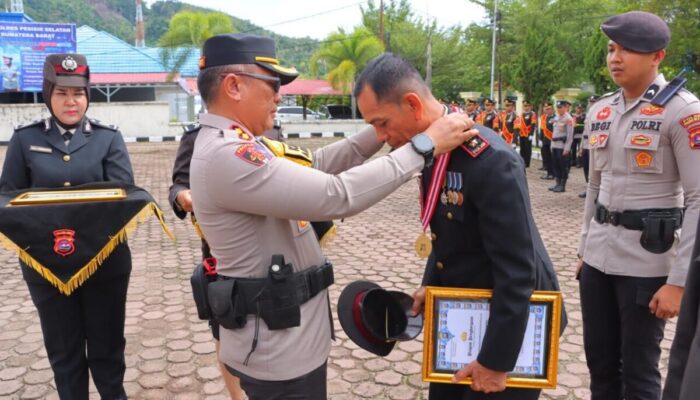Polres Pessel Gelar Upacara Purna Bakti, Kapolres: Pengabdian Mereka Teladan untuk Semua