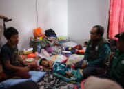 Kisah Haru di Balik Galodo Salareh Aia: Bayi Selamat di Atas Jerami, UMNatsir Hadir Menghapus Luka