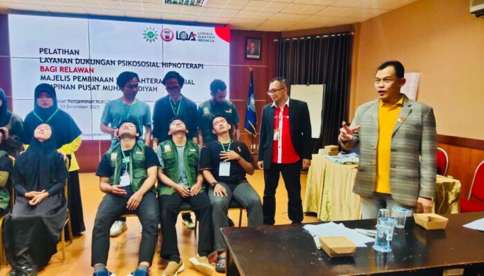 IHC dan KAWANMU Kuatkan Relawan Muhammadiyah dengan Hipnoterapi