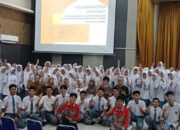 Dosen Akuntansi PNP Latih Siswa SMKN 2 Padang.