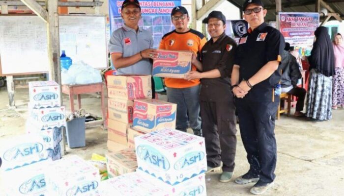 Fraksi PKS DPRD Bukittinggi Beri Bantuan untuk Korban Bencana Agam