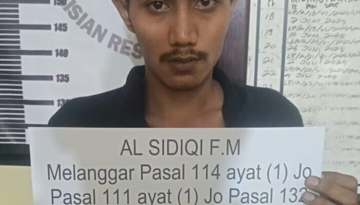 Seorang Pemuda Nekat Simpan Ganja dalam Dompet