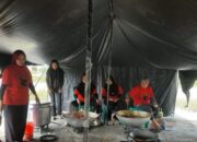 Gelar Marandang Massal, PDIP Siapkan 2.200 Paket Rendang Tiap Hari untuk Korban Bencana