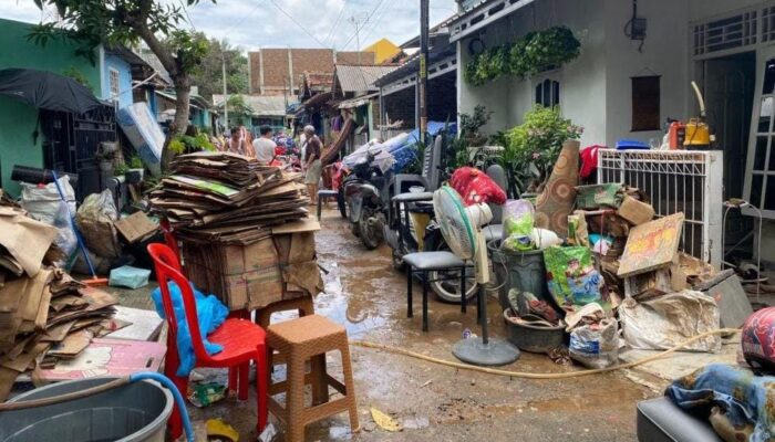 Tips Membersihkan Perabotan Rumah Setelah Kebanjiran