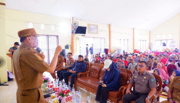 Lisda Hendrajoni Lapor ke Surya Paloh dari Lokasi Pengungsian, Kerugian Bencana Pessel Tembus Rp1,43 Triliun