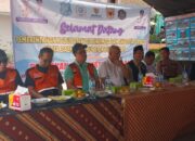 Pemkab Bulukumba Serahkan Bantuan untuk Korban Bencana Tanah Datar