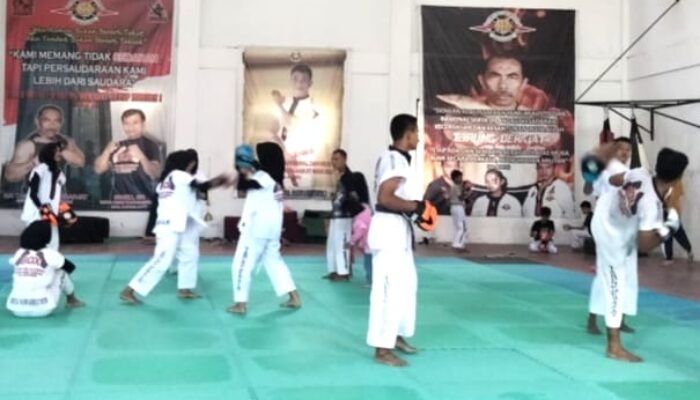 Atlet Tarung Derajat Sawahlunto Matangkan Persiapan Hadapi Porprov 2026