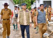 Wabup Agam Tinjau Pembangunan Huntara di Palembayan
